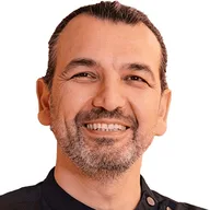 Prof. Dr. Engin Çakar