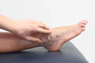 düşük ayak nedir? düşük ayak tedavisi nasıl olur?